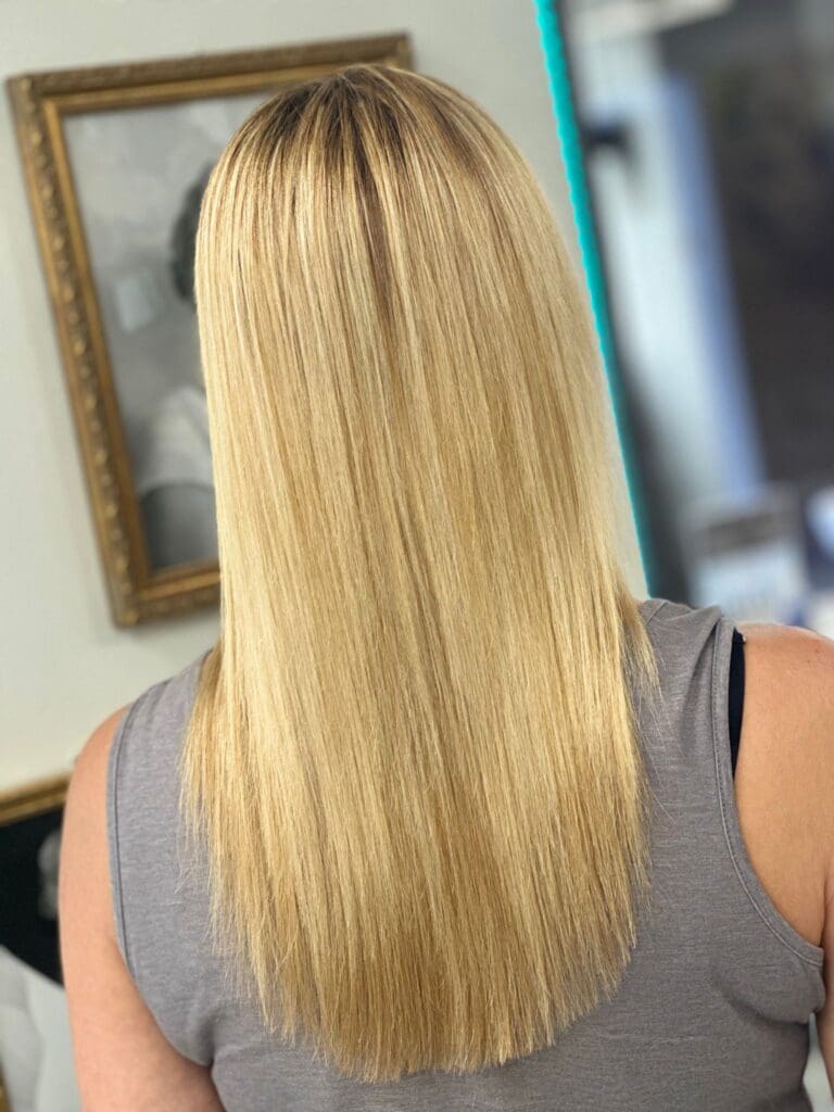 blond straight hair