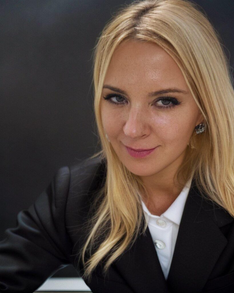 Editorial hair transformations by certified stylists specializing in color correction and dimensional highlights